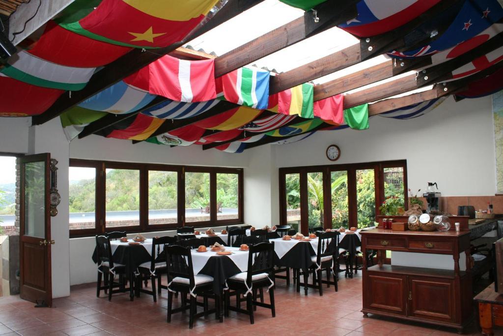 Columbus Guest House Mbombela Екстер'єр фото